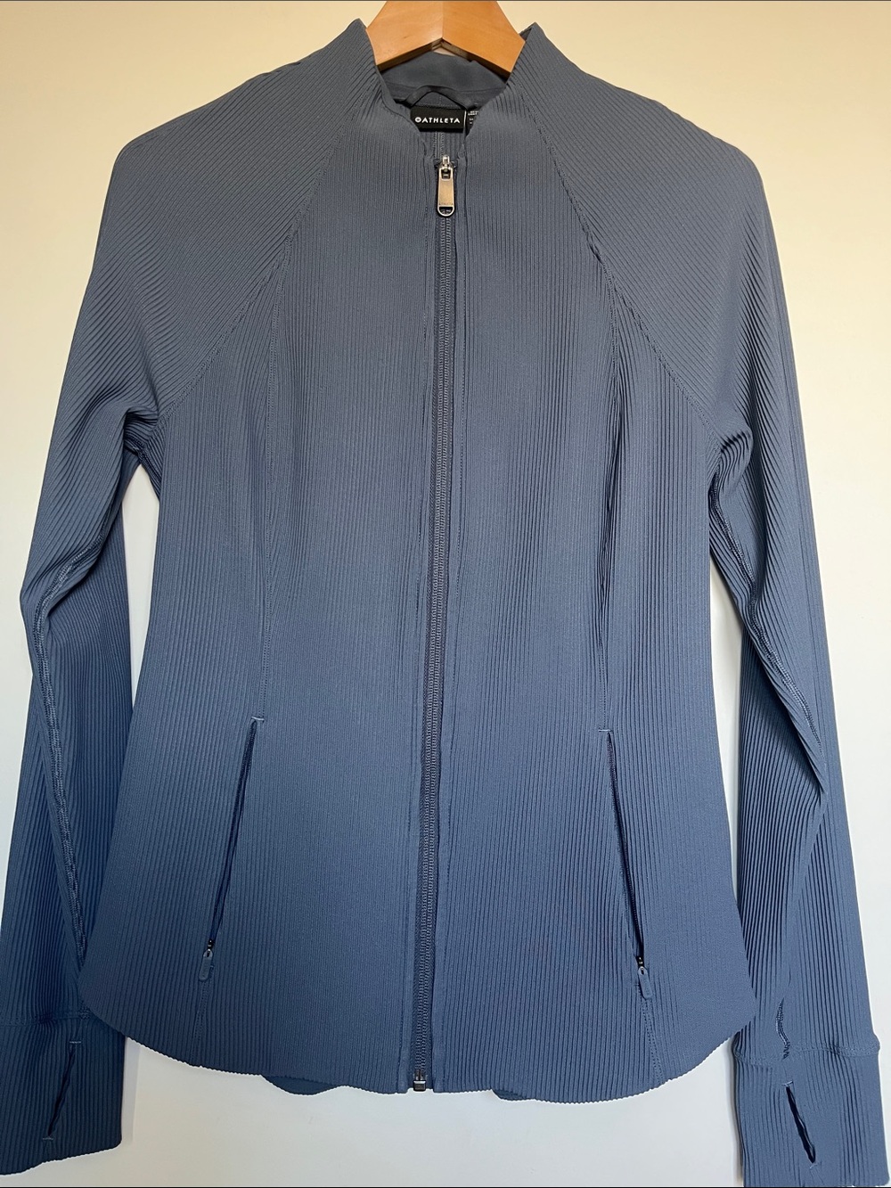 Athleta Salutation Ribbed Jacket 2.0 Blue  Full Zip Thumbhole Yoga Jacket Medium